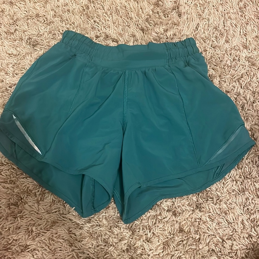 Lululemon hotty hot shorts